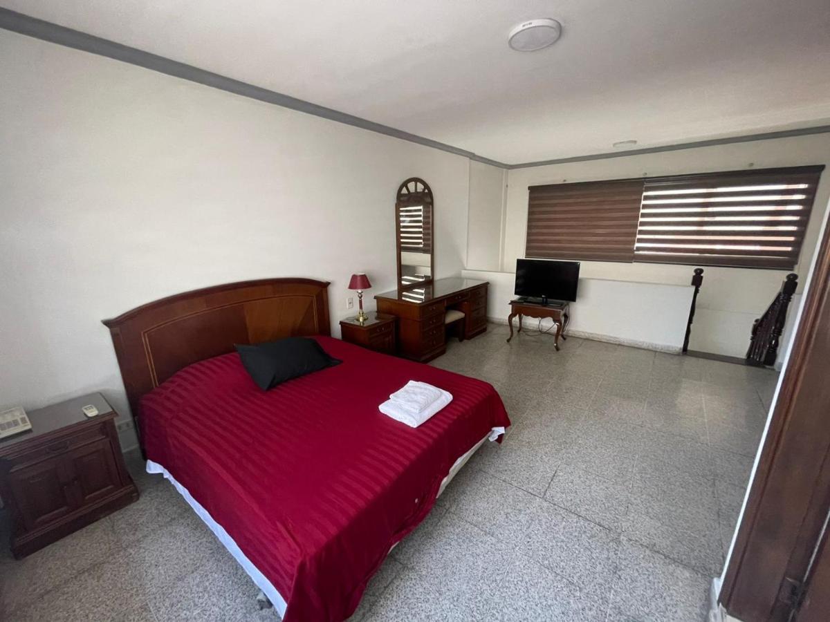 Tradicion Apartment Santa Cruz de La Sierra Exterior photo